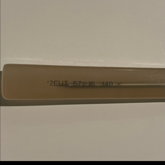 Saint laurent plastic sunglasses - Picture 4 of 5